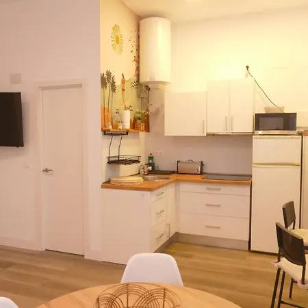 San Mar Apartment *